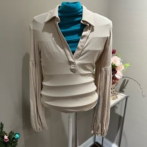 Women bell sleeve blouse size XS